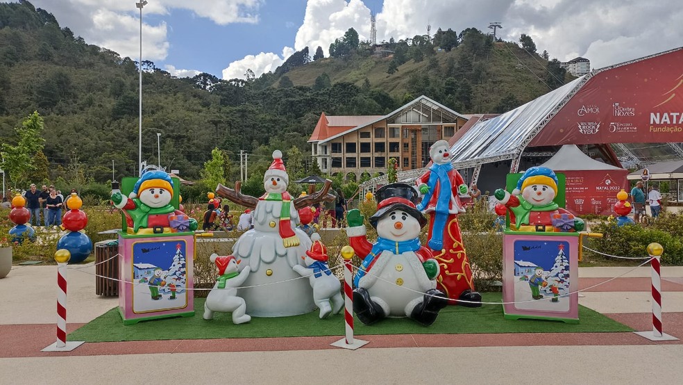 Com decoração de Natal, Campos do Jordão prevê final de ano com até 90% de  ocupação em hotéis | Vale do Paraíba e Região | G1
