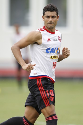 De novo sem Guerrero, Fla faz treino técnico; Alan Patrick sente problema