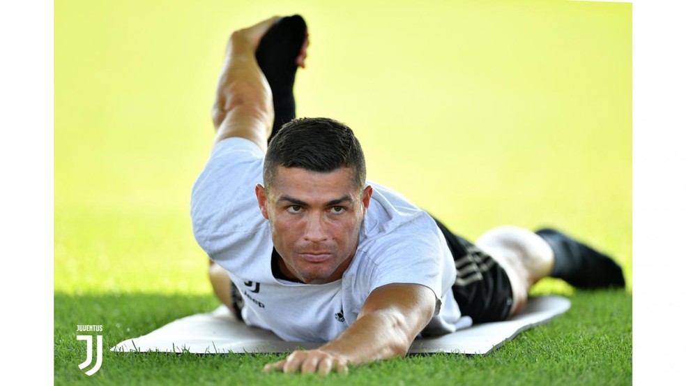 Cristiano Ronaldo iniciou os treinos na Juventus (Foto: DivulgaÃ§Ã£o/Juventus FC)