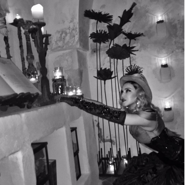 A cantora Madonna em sua festa de aniversário de 59 anos (Foto: Instagram)