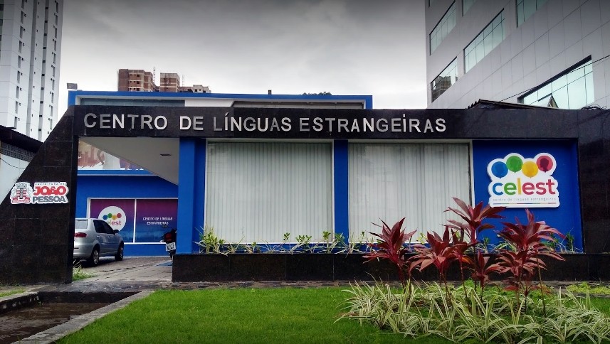 Centro de línguas tem 600 vagas abertas para cursos gratuitos de idiomas, em João Pessoa
