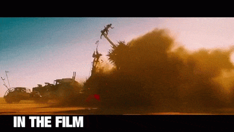 No filme, o caminhão explode em meio a perseguição (Foto: Reprodução)