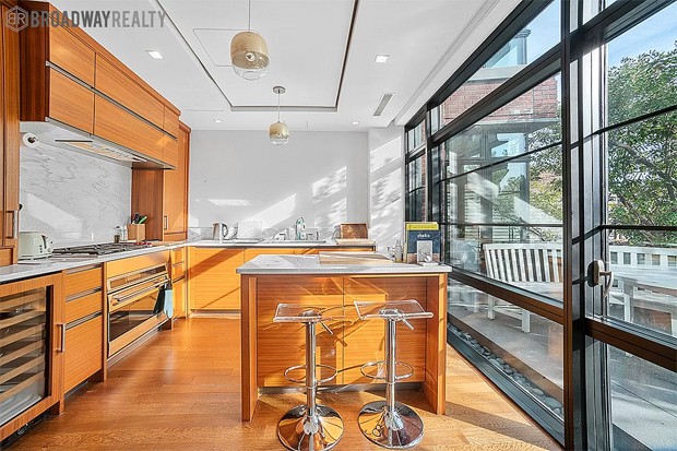 Irina Shayk vende apartamento por US $ 8,2 milhões em Nova York (Foto: Street Easy)