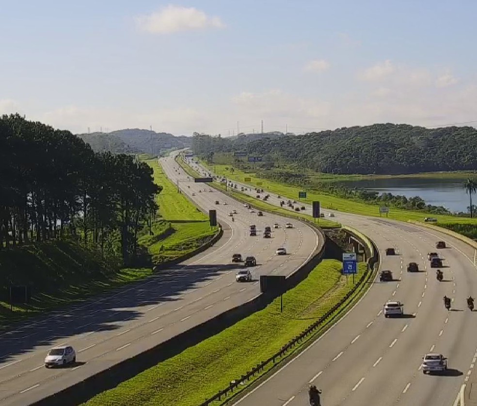 Por volta das 8h o trânsito no sistema estava tranquilo. — Foto: Ecovias