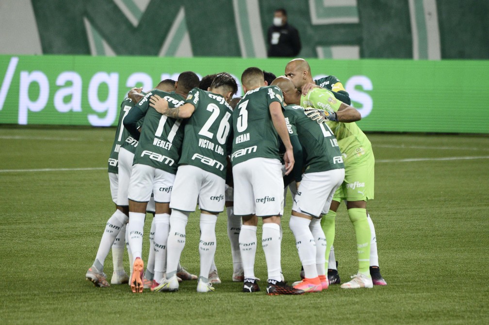 Notas da partida: Veiga faz golaço, mas time cria pouco e vacila em empate no Dérbi