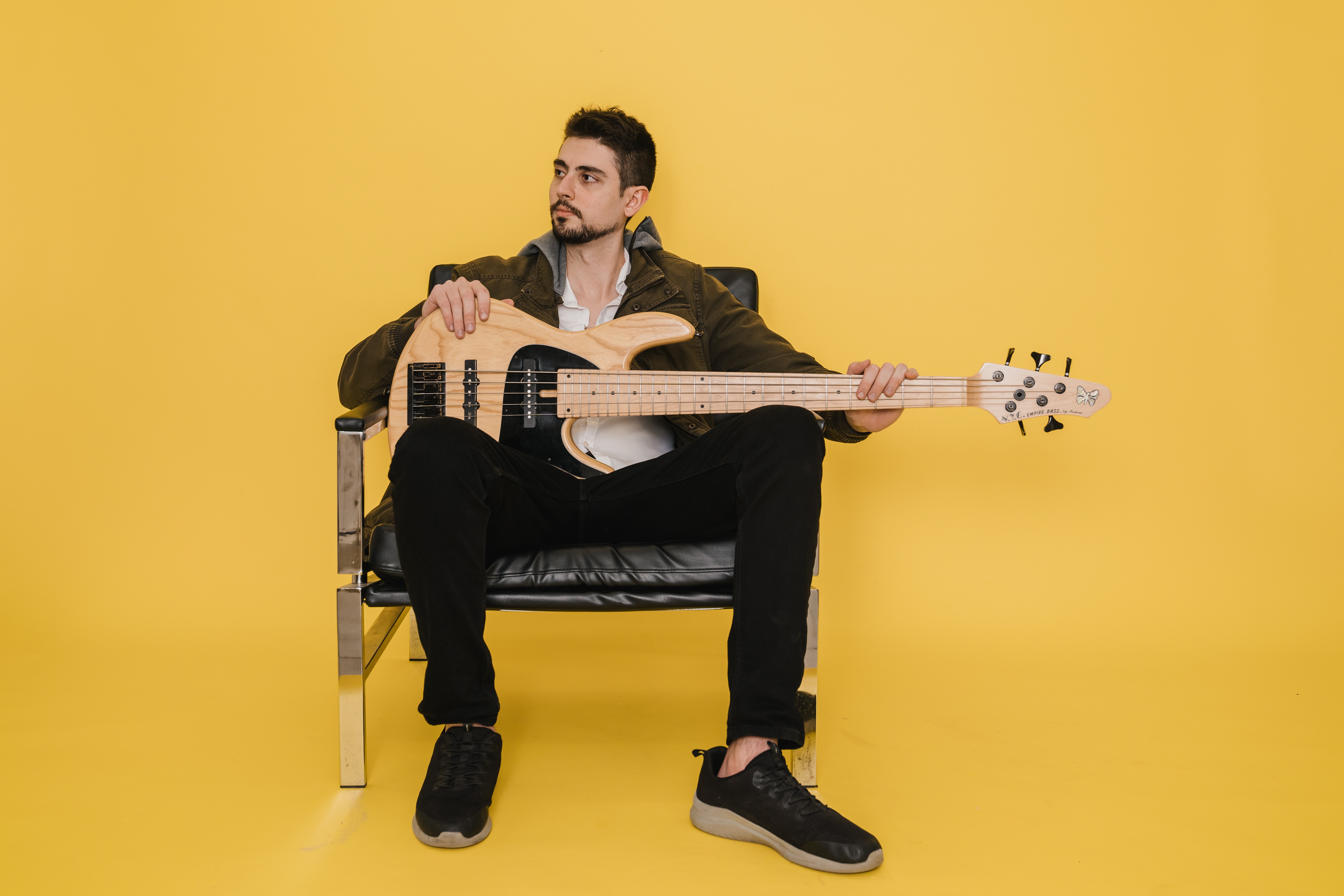 Baixista Marcelo Maccagnan segue trilhas progressivas e jazzísticas no álbum 'Night tales'