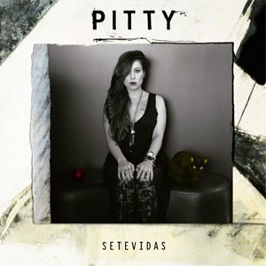 Capa do novo disco da cantora Pitty (Foto: TV Globo/Altas Horas)