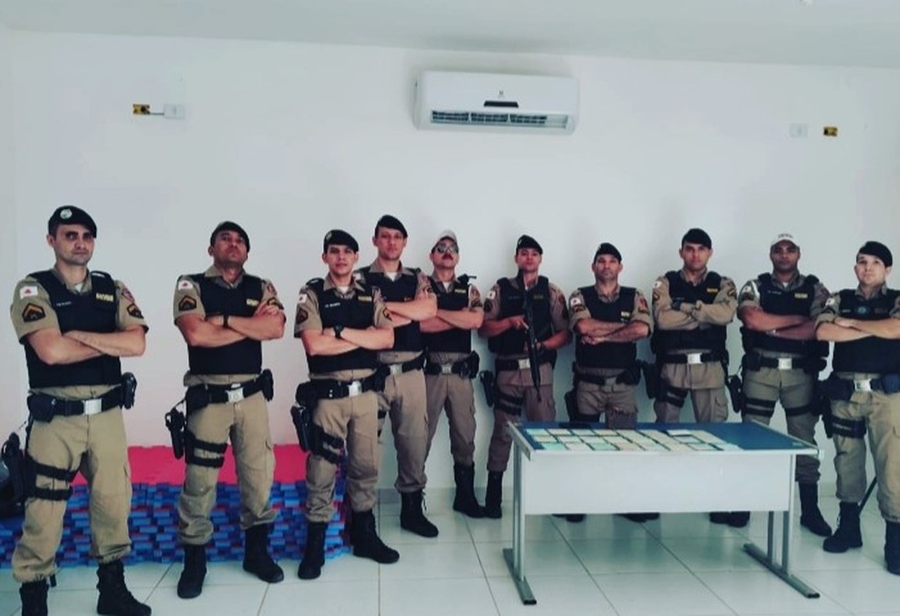 Equipe que participou da prisão — Foto: Polícia Militar / Divulgação