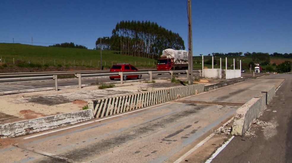 Falta de balanças de fiscalização traz riscos para motoristas em estradas do Sul de MG (Foto: Reprodução EPTV)