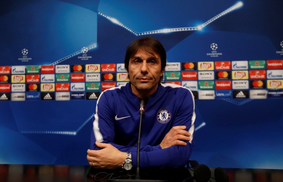 Antonio Conte ficou dois anos no comando do Chelsea (Foto: Lee Smith / Reuters)