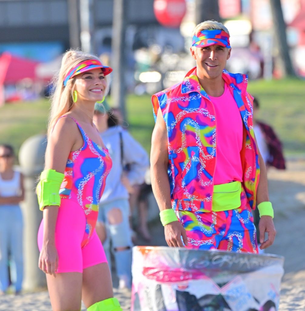 LOS ANGELES CA - JUNE 27:  Margot Robbie and Ryan Gosling film new scenes for 'Barbie' in Venice California. 27 Jun 2022. (Photo by MEGA/GC Images) (Foto: GC Images)