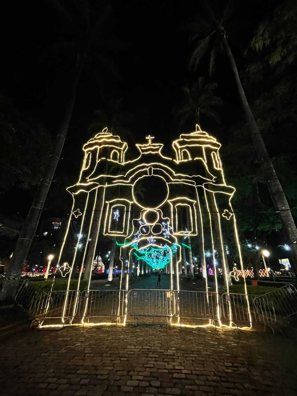 Iluminação natalina da Praça da Liberdade será inaugurada nesta  sexta-feira; FOTOS | Minas Gerais | G1