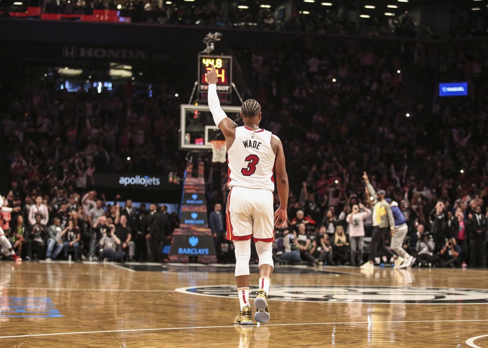 Dwyane Wade faz seu último jogo na NBA — Foto: Reuters