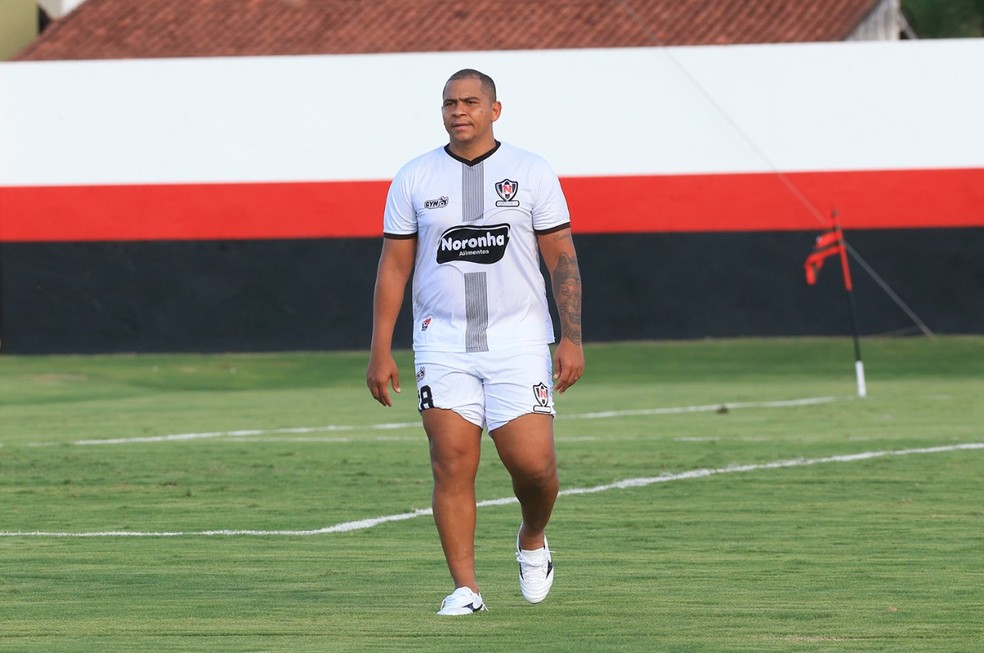 Walter Acerta Com Athletico Para Iniciar Periodo De Recuperacao Fisica Athletico Pr Ge