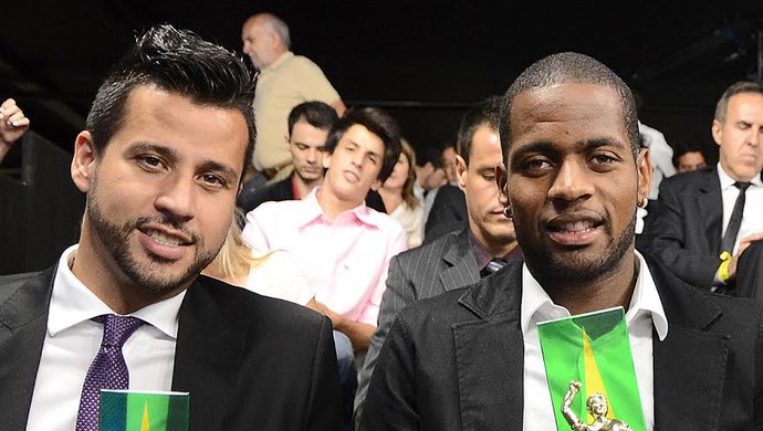 Fábio, Dedé e garotos da base: atrações para a torcida neste domingo