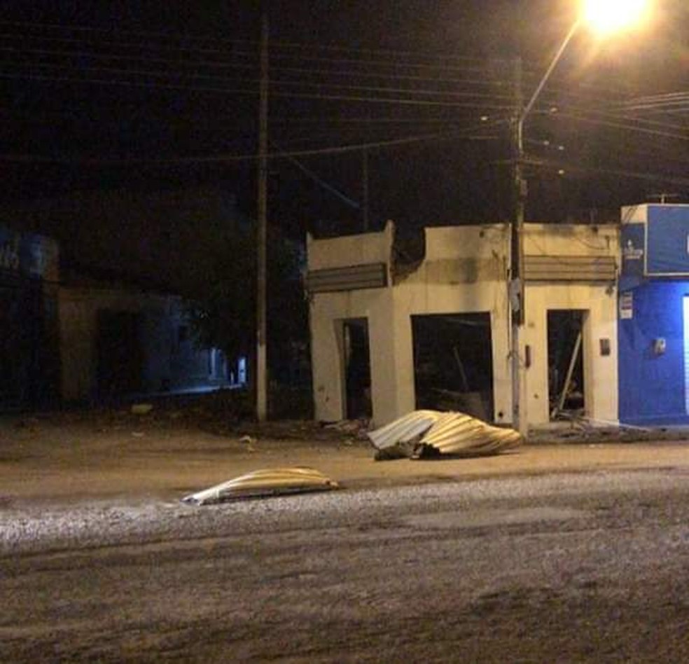 Quadrilha explodiu agência dos Correios em Passa e Fica, no RN — Foto: Redes sociais