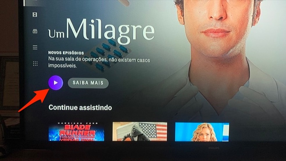 Ação para navegadar e escolher um título para assistir no HBO Max — Foto: Reprodução/Marvin Costa