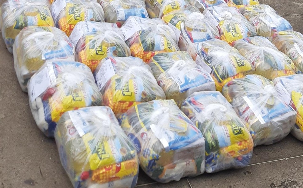 UEMA faz campanha para arrecada alimentos ou doações via transferência — Foto: Divulgação/UEMA