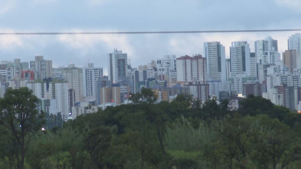Vista de Águas Claras na manhã desta segunda-feira (8) — Foto: TV Globo/Reprodução