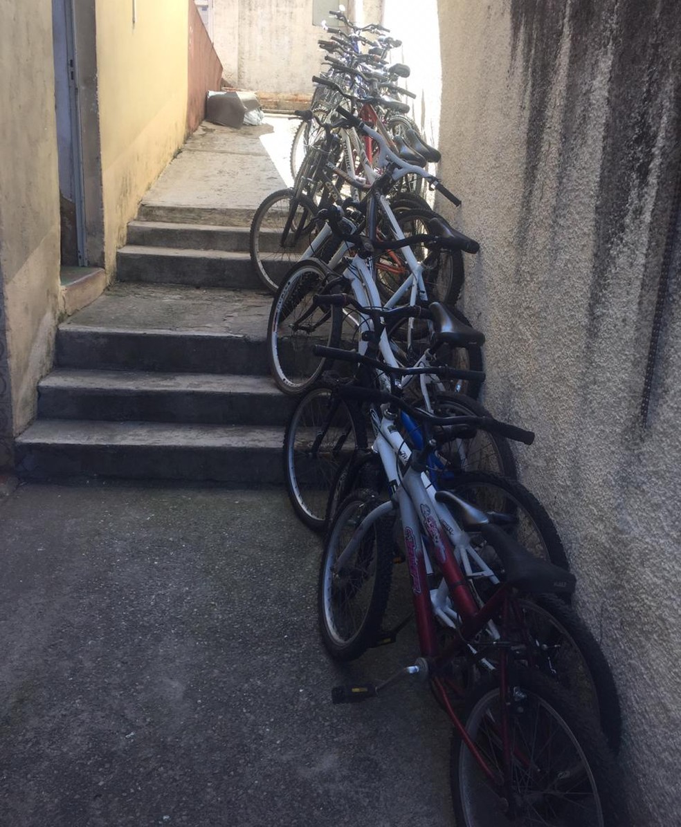 20 bicicletas estão em uso e outras 20 seguem aguardando reforma — Foto: Fábio Gianolla/Arquivo pessoal