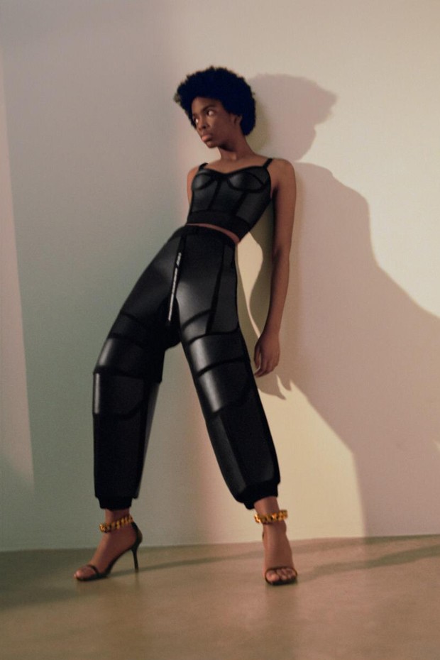 Vogue Negócios: Stella McCartney lança roupas de “couro” de cogumelos, a nova matéria-prima da vez (Foto: Reprodução/ Instagram)