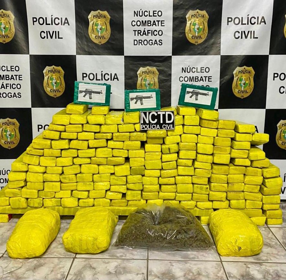 Polícia Civi apreende 157 kg de drogas que estavam sendo transportados em carro na cidade de Jardim, no interior do Ceará. — Foto: Polícia Civil/ Divulgação