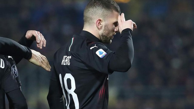 Rebic fez o gol da vitória do Milan sobre o Brescia, pelo Campeonato Italiano