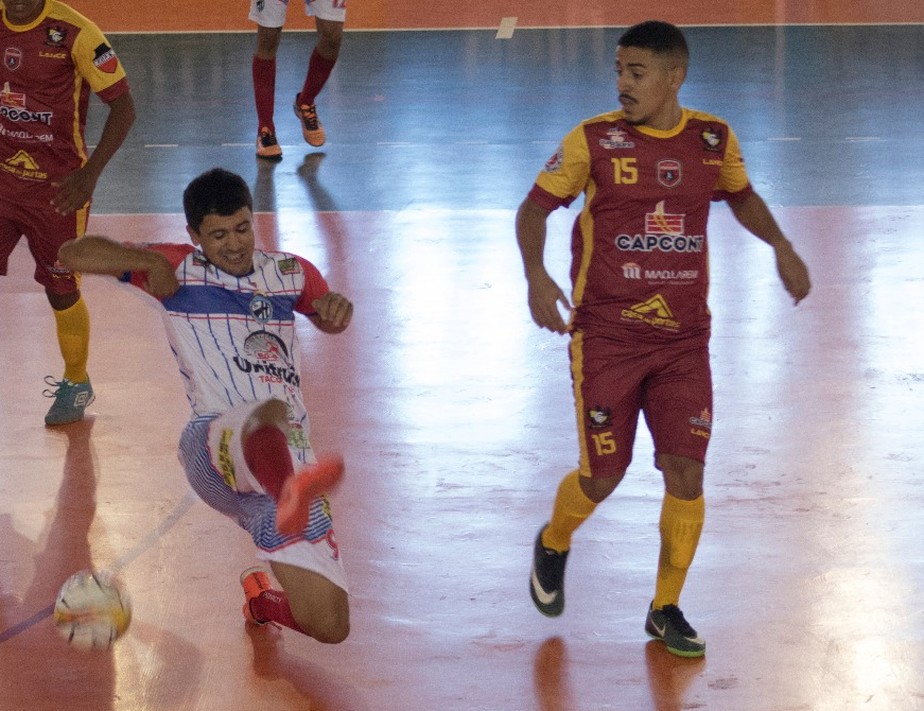 Liga Paraibana de Futsal começa com 39 gols em oito partidas na Vila Olímpica