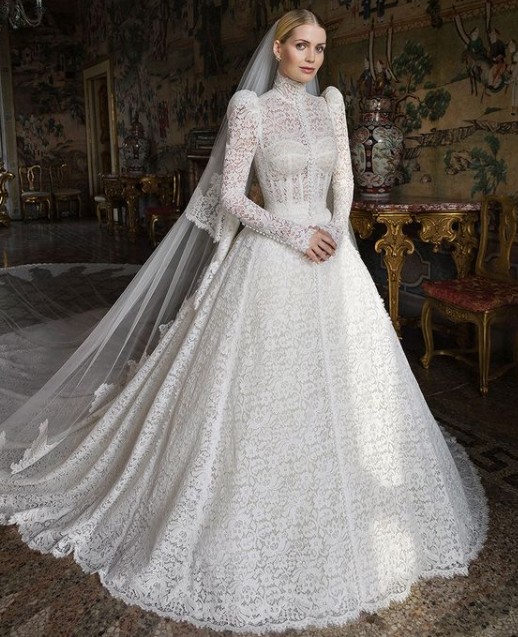 Sobrinha da princesa Diana se casa em palácio do século 17 na Itália (Foto: Reprodução/Instagram @dolce&gabbana)