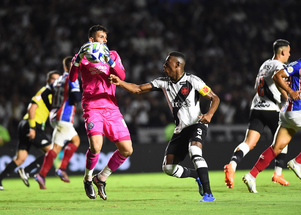 Leo em Vasco x Bahia pelo Brasileiro — Foto: André Durão/ge