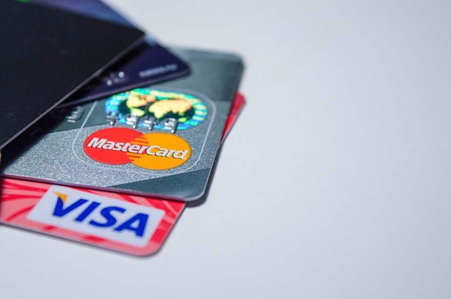 Cartões de crédito, operadoras, pagamento eletrônico, cartão Visa Mastercard