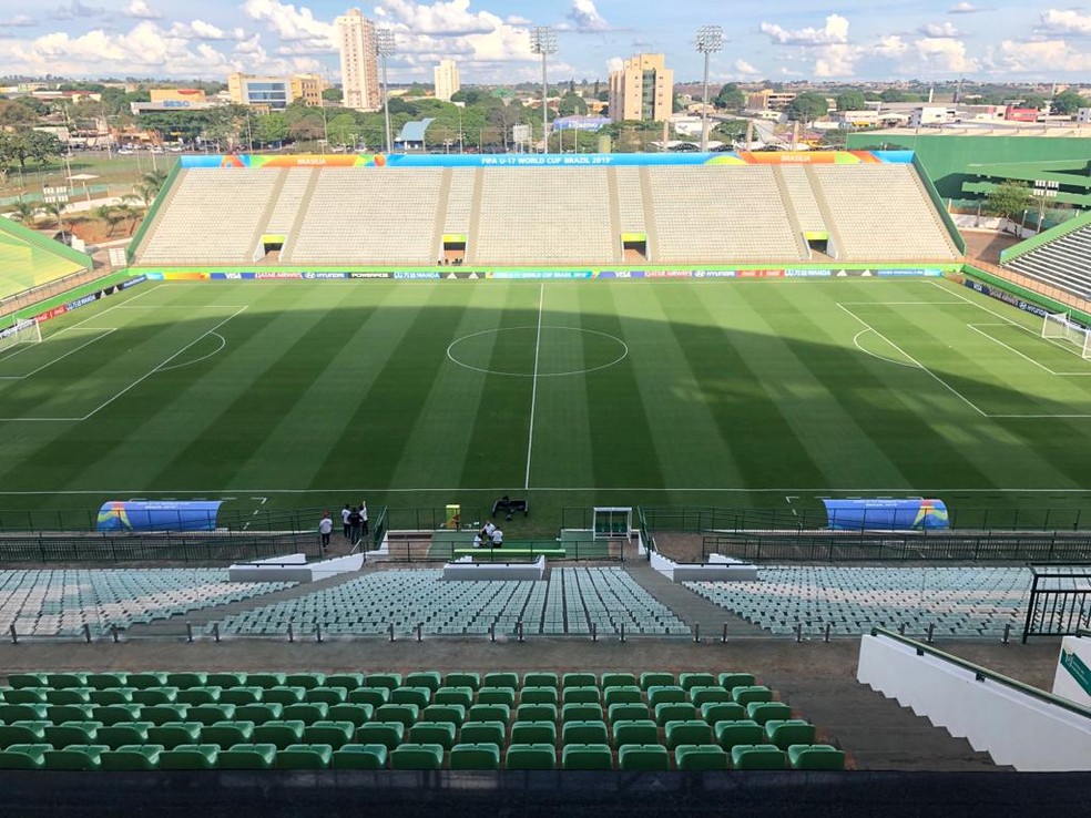 Assistir Goias X Brasil De Pelotas Gama X Brasil Rs Veja Como Assistir Escalacoes Desfalques E