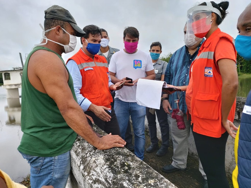 Codesal recomenda &agrave; Marinha inspe&ccedil;&atilde;o de urg&ecirc;ncia em barragem da RMS por causa de rachaduras na estrutura. &mdash; Foto: Defesa Civil de Salvador / Divulga&ccedil;&atilde;o 