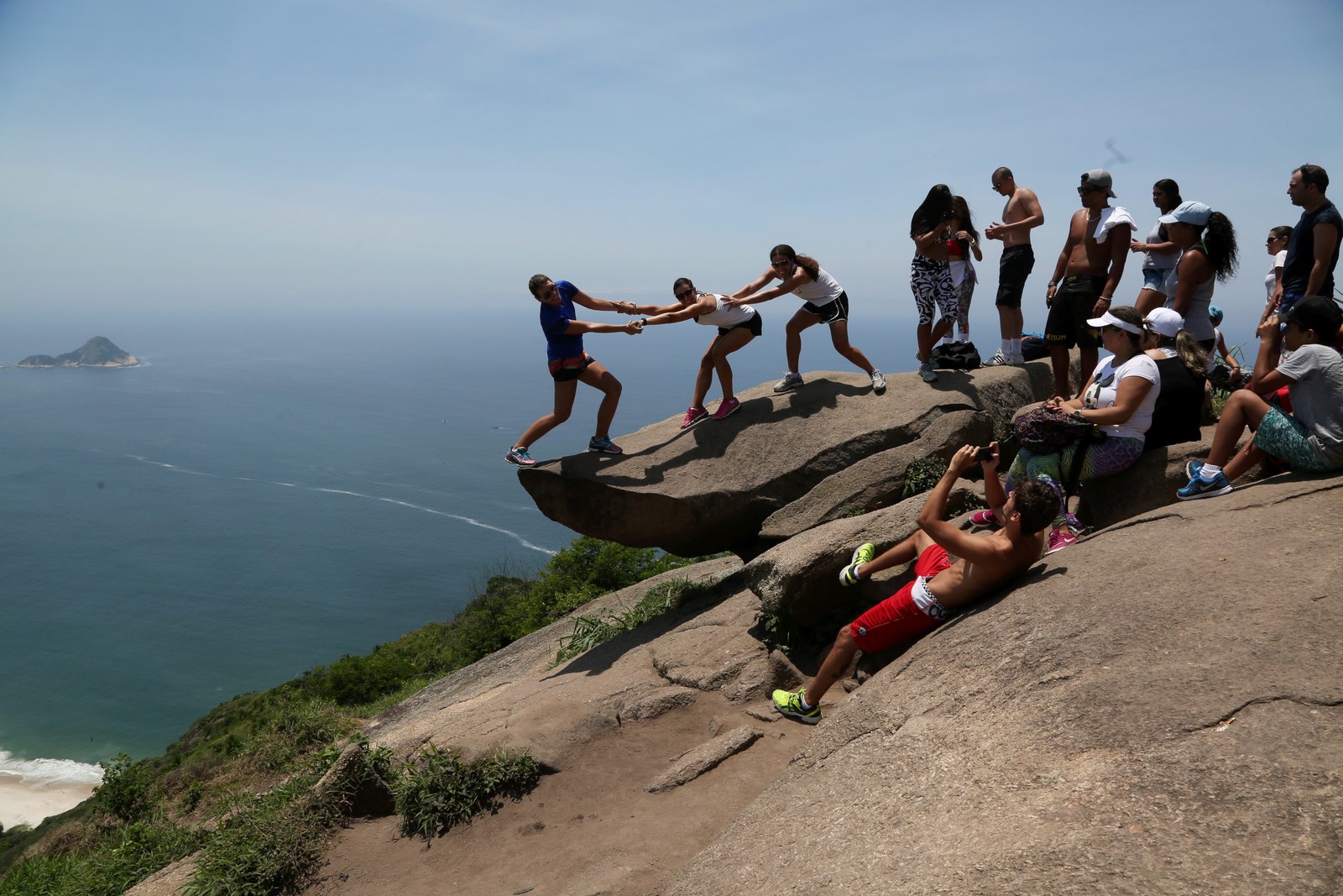 Passeio à Pedra do Telégrafo está entre as experiências na natureza em ...