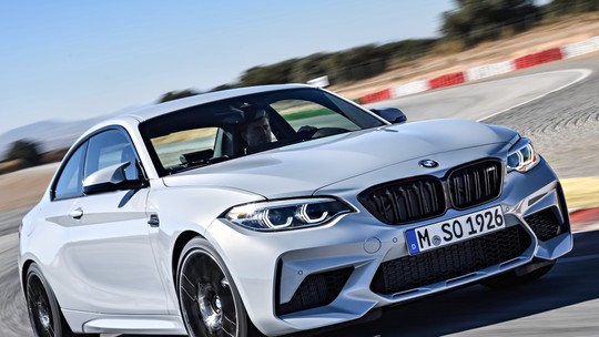BMW M2 Competition com 410 cv e câmbio manual chega por R$ 439.950