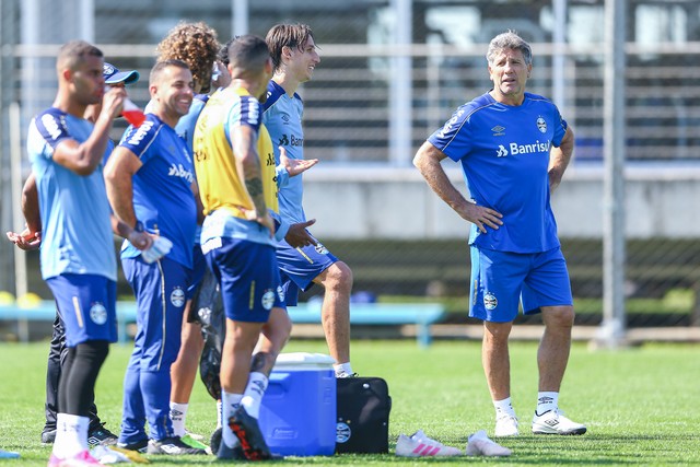 Capricho no ataque e cabeça leve: como o Grêmio se prepara para revanche na Libertadores