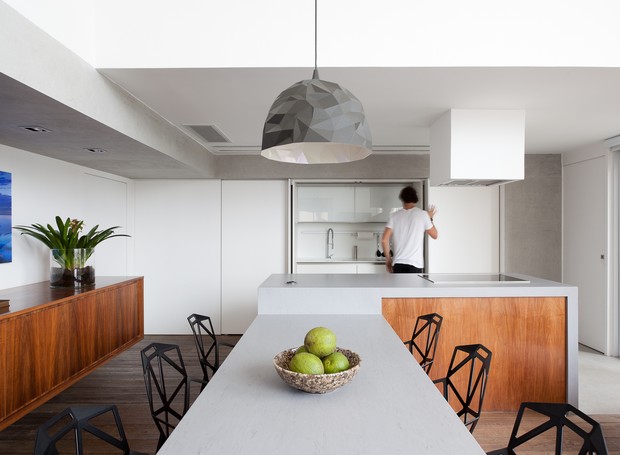 apartamento-150-m²-moderno-urbano-reforma-arquitetura-decoração (Foto: Fran Parente/Divulgação)