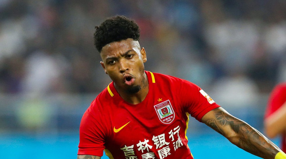 Resultado de imagem para MARINHO, meia do Changchun Yatai