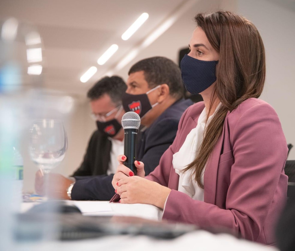 Diretoria da FPF, comandada pela presidente Michelle Ramalho, comandou a reuni�o que definiu os moldes do Paraibano 2021 � Foto: R�mulo Melqu�ades / FPF-PB