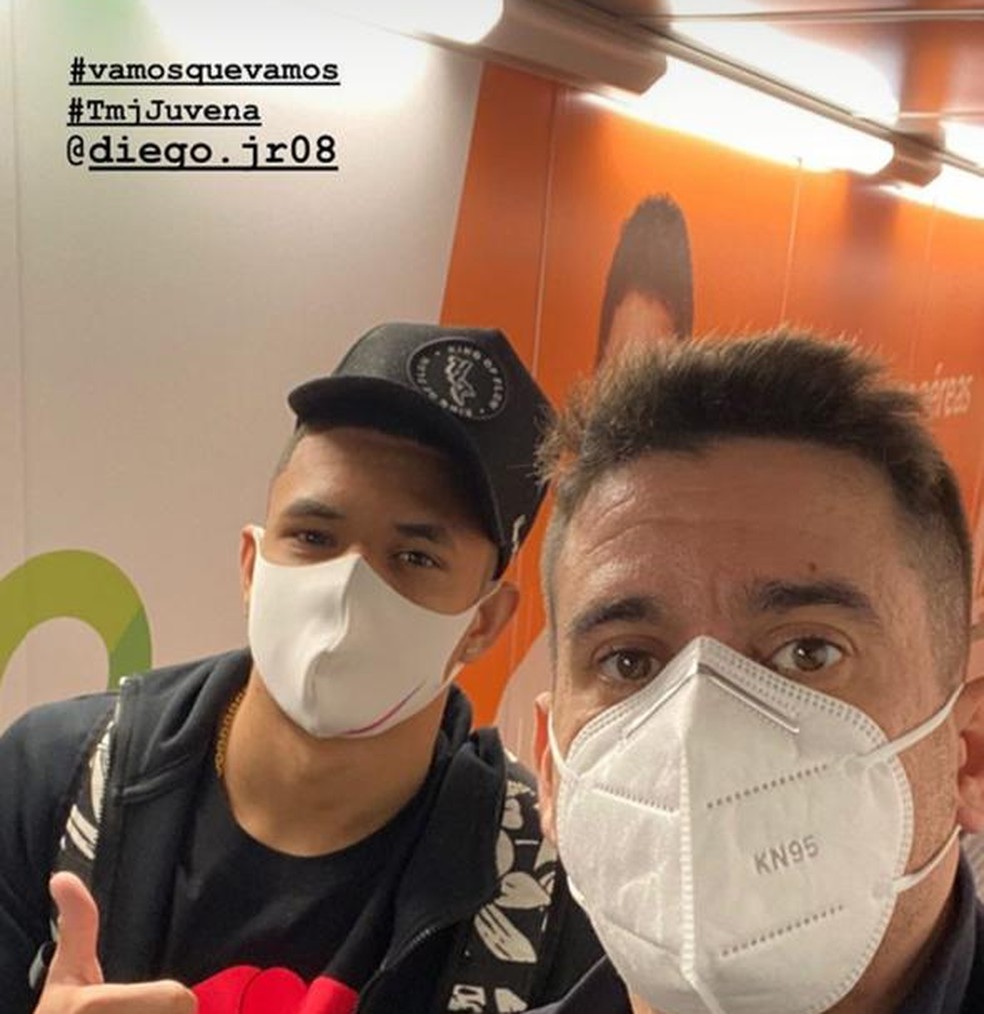 Diego Rosa faz exames no RJ para assinar com grupo que controla o Manchester City