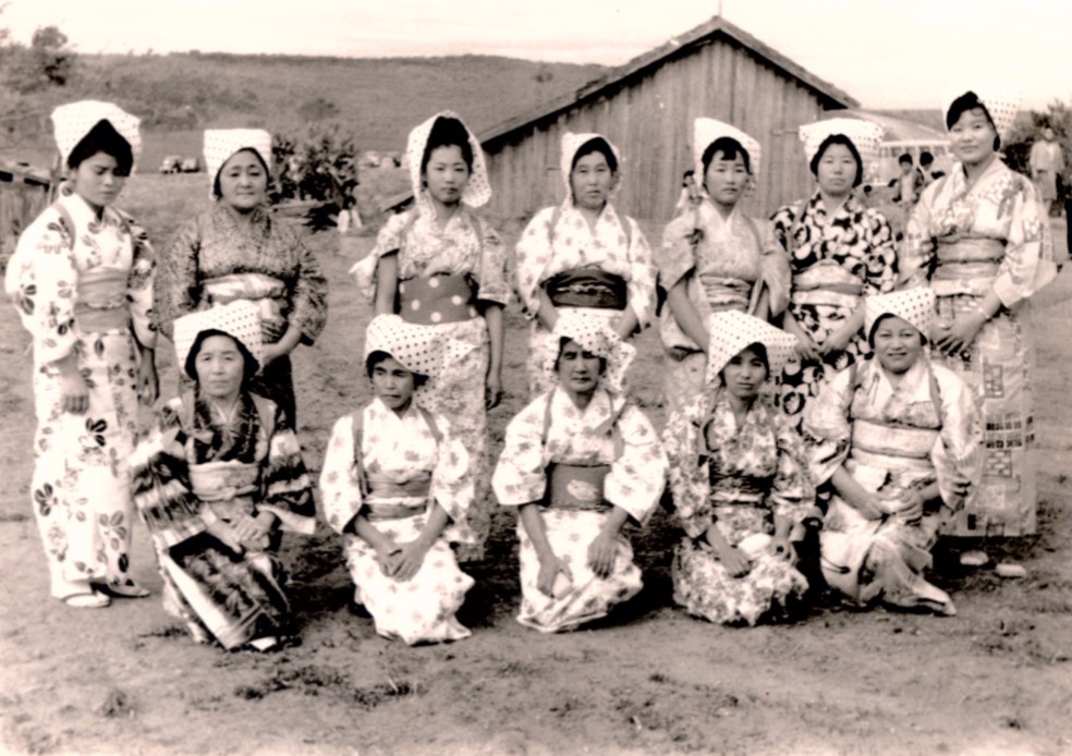 Mulheres japonesas no Shokonsai, em Álvares Machado — Foto: Natalina Hamada/Arquivo pessoal