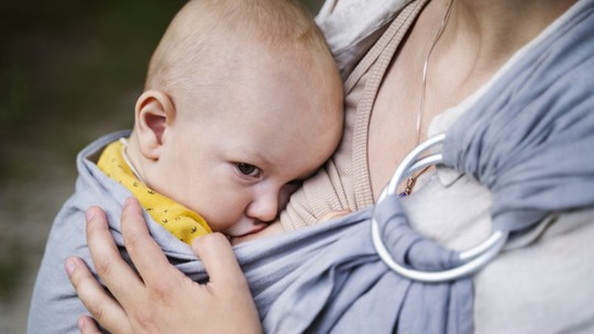 7 opções de sling e canguru para facilitar a rotina com bebês