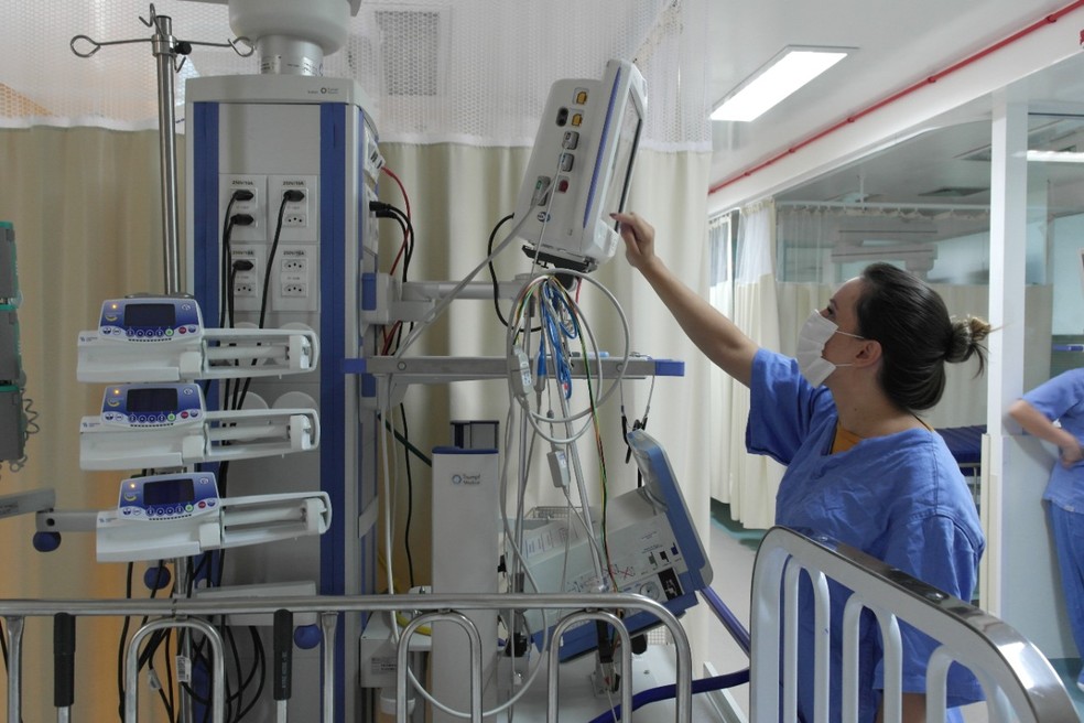 Leito de UTI Covid — Foto: Bruna Borges/Comunicação HIJG/ASCOM SES