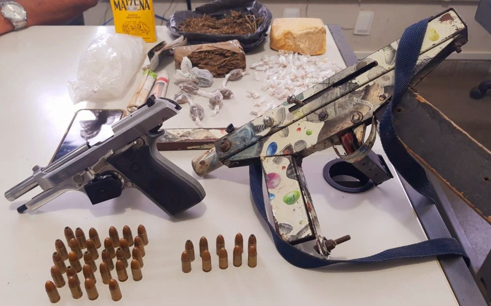 Material foi apreendido durante ação que resultou na morte de foragido do presídio, em Nazaré — Foto: Divulgação/SSP