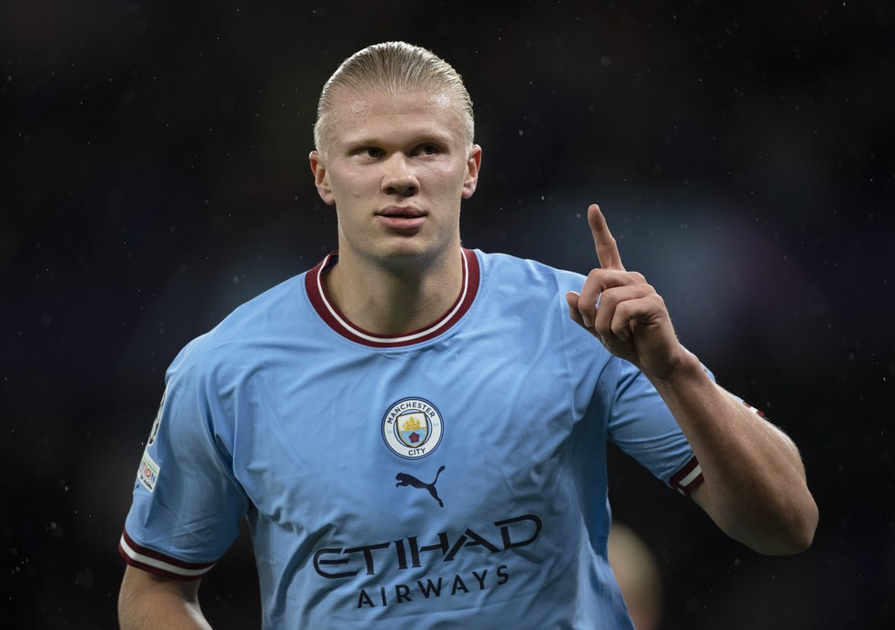 Haaland tem 20 gols em 12 jogos pelo Manchester City na temporada — Foto: Visionhaus/Getty Images
