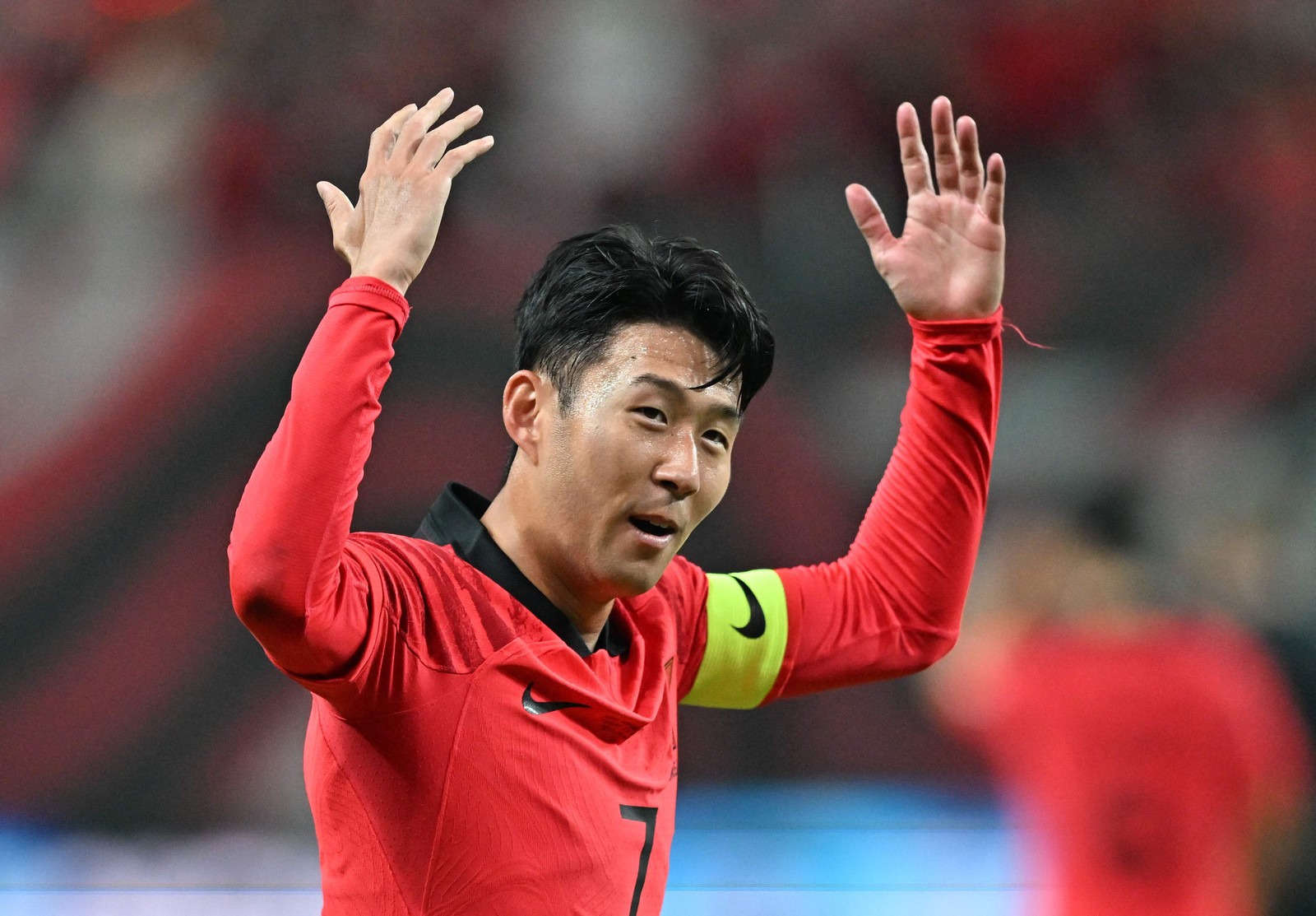 Heung-min Son é ídolo e artilheiro da Coreia do Sul, com 35 gols — Foto: Jung Yeon-je / AFP