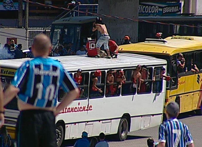 Como chegar até CD Super Golff em Cambé de Ônibus?