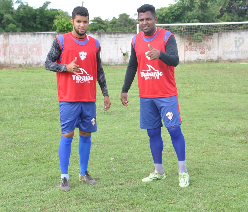 Odail Jr e Kall formam a dupla de zaga do Ação  (Foto: Derik Bueno/TVCA)