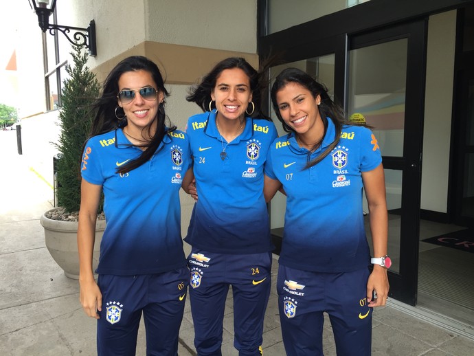 Thaisa, Andressa Alves e Fabiana  (Foto: Cintia Barlem (GloboEsporte.com) )