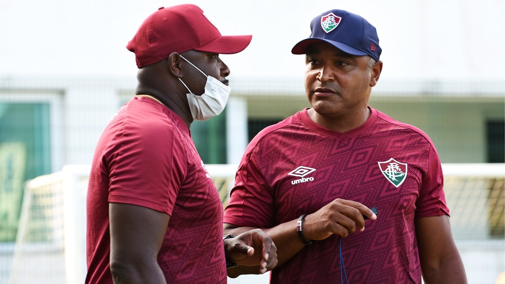 Roger Machado e Marcão — Foto: MAILSON SANTANA/FLUMINENSE FC